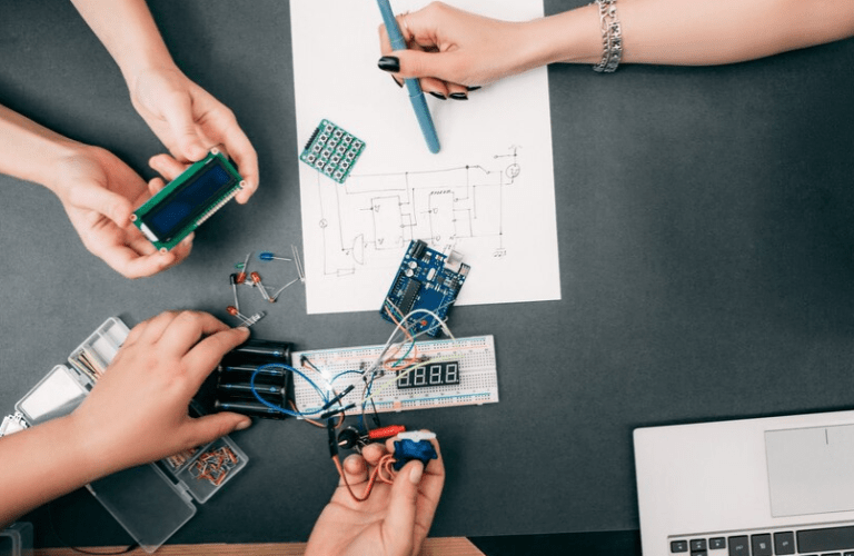 contoh proyek arduino sederhana